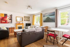 Charming Cosy Coach House in Fishponds Bristol